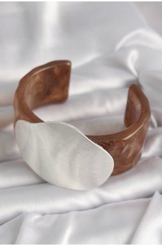 Kahverengi Mermer Desen Akrilik Plastik Gümüş Plaka Model Vintage Kadın Bilezik