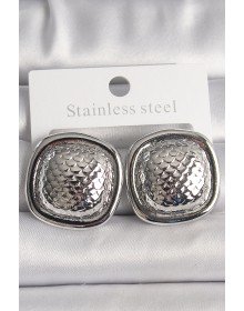 Pirinç Gümüş Renk İşlemeli Kare Model Kadın Küpe