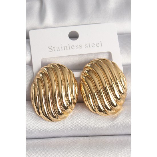 Pirinç Gold Renk İşlemeli Oval Model Kadın Küpe Pirinç Gold Renk İşlemeli Oval Model Kadın Küpe