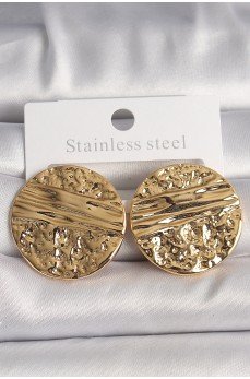 Pirinç Gold Renk İşlemeli Daire Plaka Model Kadın Küpe Pirinç Gold Renk İşlemeli Daire Plaka Model Kadın Küpe