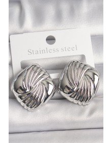 Pirinç Gümüş Renk İşlemeli Kare Model Kadın Küpe