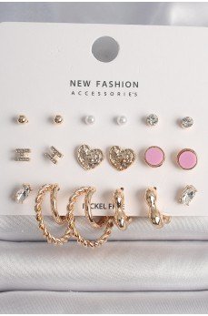 Pirinç Gold Renk Zirkon Taşlı Burug Halka Model İşlemeli Kalp Detay 9 Çift Kadın Küpe Seti Pirinç Gold Renk Zirkon Taşlı Burug Halka Model İşlemeli Kalp Detay 9 Çift Kadın Küpe Seti