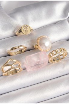 Pirinç Gold Renk Daire 3D İncili Figür Zincir Model Gül İşleme Detaylı 6'Lı Kadın Yüzük Seti Pirinç Gold Renk Daire 3D İncili Figür Zincir Model Gül İşleme Detaylı 6'Lı Kadın Yüzük Seti