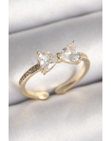 Pirinç Gold Renk Zirkon Taşlı Kalp Fiyonk Model Kadın Yüzük