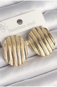 Pirinç Gold Renk İşlemeli Daire Plaka Model Kadın Küpe Pirinç Gold Renk İşlemeli Daire Plaka Model Kadın Küpe