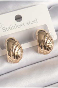 Pirinç Gold Renk İşleme Detaylı Yarım Halka Model Kadın Küpe Pirinç Gold Renk İşleme Detaylı Yarım Halka Model Kadın Küpe