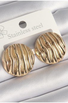 Pirinç Gold Renk İşlemeli Daire Plaka Model Kadın Küpe Pirinç Gold Renk İşlemeli Daire Plaka Model Kadın Küpe