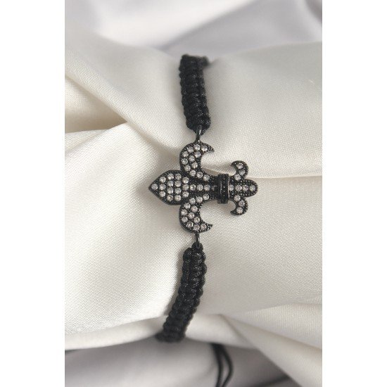 Pirinç Siyah Renk Zirkon Taşlı Zambak Figür Asansörlü Makrome Model Kadın Bileklik Pirinç Siyah Renk Zirkon Taşlı Zambak Figür Asansörlü Makrome Model Kadın Bileklik