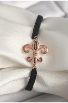 Pirinç Rose Renk Zirkon Taş İşlemeli Zambak Figür Asansörlü Makrome Model Kadın Bileklik Pirinç Rose Renk Zirkon Taş İşlemeli Zambak Figür Asansörlü Makrome Model Kadın Bileklik