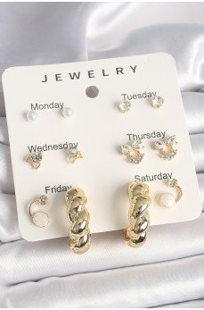 Pirinç Gold Renk Zirkon Taşlı Sarmal Halka Model 7'Li Kadın Küpe Seti Pirinç Gold Renk Zirkon Taşlı Sarmal Halka Model 7'Li Kadın Küpe Seti