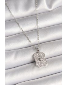 316L Çelik Gümüş Renk Zincir Zirkon Taşlı Kutup Yıldız İşlemeli Madalyon Model Kadın Kolye