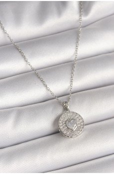 316L Çelik Gümüş Renk Zincir Zirkon Taşlı Kalp İşlemeli Madalyon Model Kadın Kolye