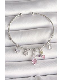 Pirinç Gümüş Renk Sallantı Zirkon Taşlı Kalp Figür Charm Kadın Bileklik