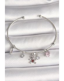 Pirinç Gümüş Renk Sallantı Zirkon Taşlı Ayıcık Figür Kırmızı Taş Detay Charm Kadın Bileklik