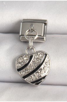 316L Çelik Gümüş Renk Zirkon Taşlı Kalp Model Nomination Charm