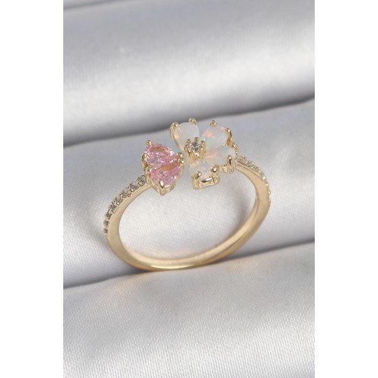 Pirinç Gold Renk Beyaz Mineli Pembe Zirkon Taşlı Çiçek Model Kadın Yüzük Pirinç Gold Renk Beyaz Mineli Pembe Zirkon Taşlı Çiçek Model Kadın Yüzük