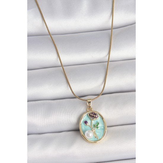 316L Çelik Gold Renk Zincir Mavi Çiçek İşlemeli İnci Detay Portre Model Kadın Kolye