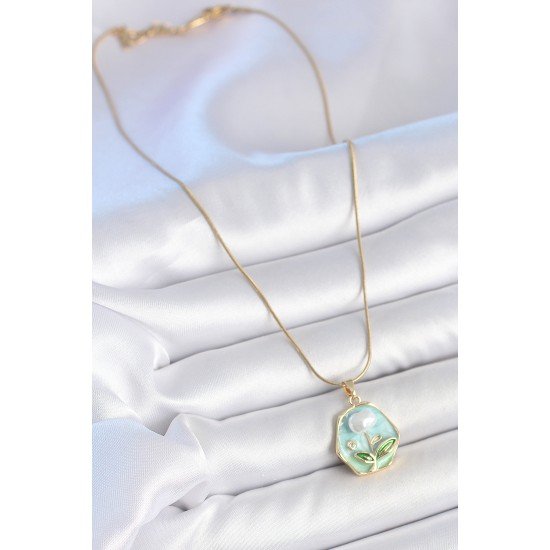 316L Çelik Gold Renk Zincir Mavi Çiçek İşlemeli İnci İşlemeli Portre Model Kadın Kolye