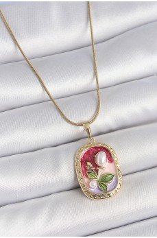 316L Çelik Gold Renk Zincir Mix Renk İncili Çiçek İşlemeli Portre Model Kadın Kolye