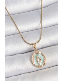 316L Çelik Gold Renk Zincir Turkuaz Mineli Çiçek İşlemeli Portre Model Kadın Kolye