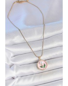 316L Çelik Gold Renk Zincir Pembe Mineli İncili Çiçek İşlemeli Portre Model Kadın Kolye