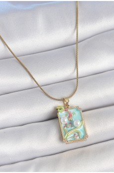 316L Çelik Gold Renk Zincir Mavi Mineli İncili Çiçek İşlemeli Portre Model Kadın Kolye