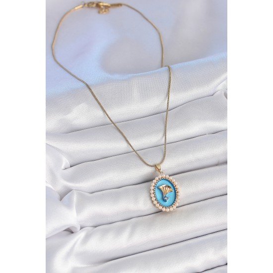 316L Çelik Gold Renk Zincir Mavi Mineli İncili Zirkon Taşlı Çiçek İşlemeli Portre Model Kadın Kolye