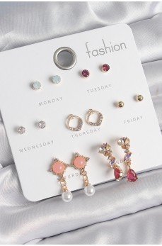 Pirinç Gold Renk Zirkon Taşlı Sallantı İnci Detay 7 Çift Kadın Küpe Pirinç Gold Renk Zirkon Taşlı Sallantı İnci Detay 7 Çift Kadın Küpe