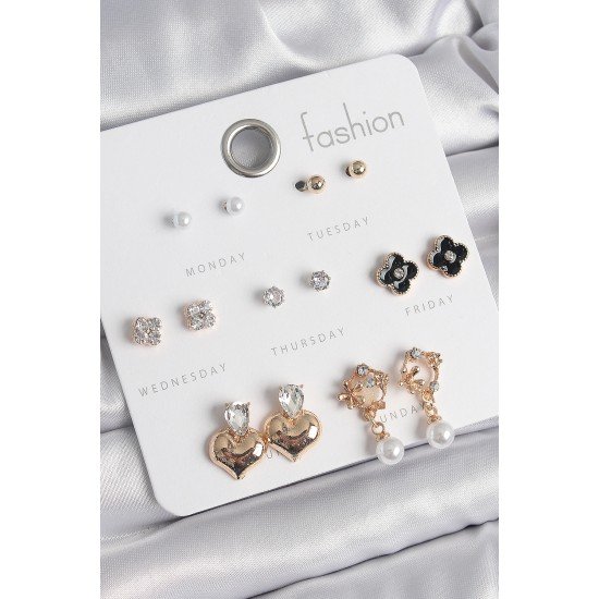 Pirinç Gold Renk Zirkon Taşlı Kalp Figür Siyah Yonca Detay 7 Çift Kadın Küpe Seti Pirinç Gold Renk Zirkon Taşlı Kalp Figür Siyah Yonca Detay 7 Çift Kadın Küpe Seti