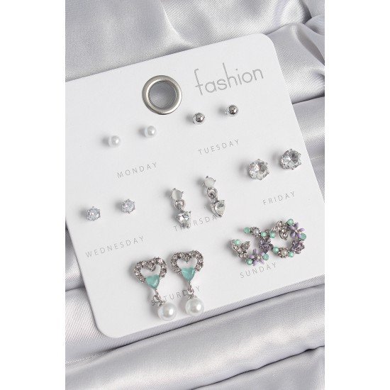 Pirinç Gümüş Renk Zirkon Taşlı Sallantılı Kalp Model Çiçek Detay 7 Çift Kadın Küpe Seti