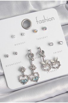 Pirinç Gümüş Renk Sallantı Zirkon Taşlı Kalp Model Düğüm Detay 7 Çift Kadın Küpe Seti