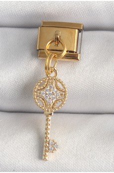 316L Çelik Gold Renk Sallantı Zirkon Taşlı Anahtar Model Nomination Charm 316L Çelik Gold Renk Sallantı Zirkon Taşlı Anahtar Model Nomination Charm