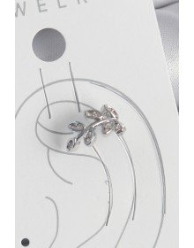 Pirinç Gümüş Renk Zirkon Taşlı Yaprak Model Kıkırdak Kadın Küpe