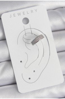 Pirinç Gümüş Renk Zirkon Taşlı Kıkırdak Model Kadın Küpe Pirinç Gümüş Renk Zirkon Taşlı Kıkırdak Model Kadın Küpe