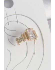 Pirinç Gold Renk Kare Zirkon Taşlı Kadın Kıkırdak Küpe