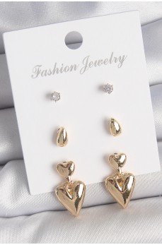 Pirinç Gold Renk Zirkon Taşlı Sallantılı Kalp Model 3 Çift Kadın Küpe Seti Pirinç Gold Renk Zirkon Taşlı Sallantılı Kalp Model 3 Çift Kadın Küpe Seti