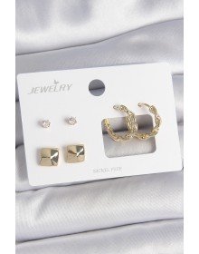 Pirinç Gold Renk Burgu Halka Model Zirkon Taşlı Kare Detay 3 Çift Kadın Küpe Seti