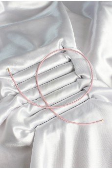 Mıknatıslı Kırmızı Renk Sarmal Kadın Bileklik