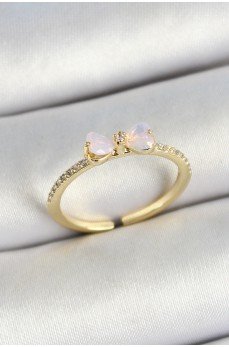 Pirinç Fiyonk Figürlü Zirkon Taşlı Gold Renk Ayarlanabilir Kadın Yüzük Pirinç Fiyonk Figürlü Zirkon Taşlı Gold Renk Ayarlanabilir Kadın Yüzük