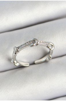 Pirinç Düğüm Figürlü Zirkon Taşlı Gümüş Renk Ayarlanabilir Kadın Yüzük Pirinç Düğüm Figürlü Zirkon Taşlı Gümüş Renk Ayarlanabilir Kadın Yüzük