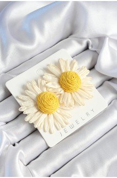 Papatya Model Beyaz Ve Sarı Renk Kadın Küpe