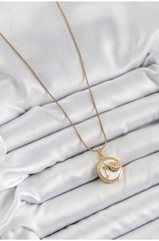 316L Çelik Zincir Beyaz Mineli Sanatsal Portre İstiridye Model Gold Renk Kadın Kolye