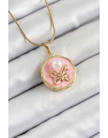 316L Çelik Zincir Zirkon Taşlı Pembe Sanatsal Portre İnci Detaylı Kelebek Model Gold Renk Kadın Kolye
