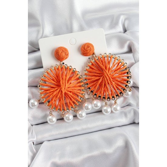 Turuncu Hasır Örgü Sarmal Model Sallantılı İnci Detaylı Gold Renk Kadın Küpe Turuncu Hasır Örgü Sarmal Model Sallantılı İnci Detaylı Gold Renk Kadın Küpe