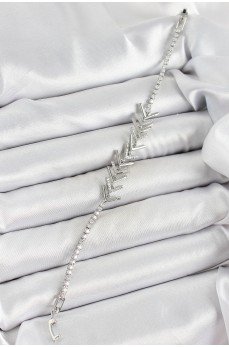 Pirinç Gümüş Renk Zirkon Taşlı Balık Sırtı Kadın Bileklik Pirinç Gümüş Renk Zirkon Taşlı Balık Sırtı Kadın Bileklik