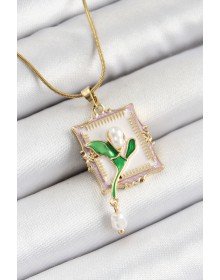 316L Çelik Zincir Beyaz Sanatsal Portre Sallantılı İnci Detaylı Lale Model Gold Renk Kadın Kolye