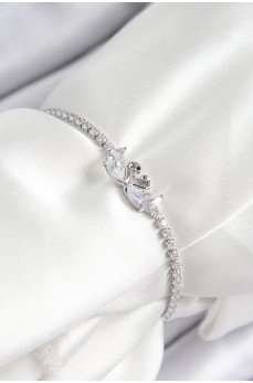 Pirinç Zirkon Taşlı Kuğu Model Gümüş Renk Asansörlü Kadın Bileklik