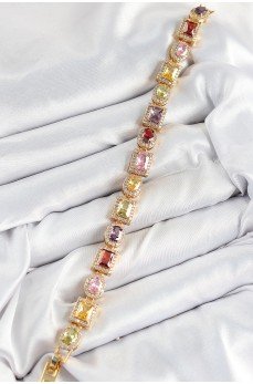 Pirinç Karışık Zirkon Taşlı Baget Model Gold Renk VIP Seri Kadın Bileklik Pirinç Karışık Zirkon Taşlı Baget Model Gold Renk VIP Seri Kadın Bileklik