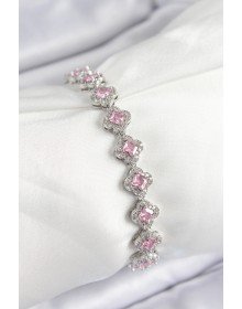 Pirinç Zirkon Taşlı Pembe Yonca Baget Model Gümüş Renk VIP Seri Kadın Bileklik
