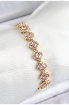 Pirinç Zirkon Taşlı Pembe Yonca Baget Model Gold Renk VIP Seri Kadın Bileklik